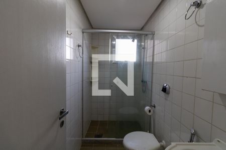 Banheiro de apartamento para alugar com 2 quartos, 136m² em Cavalhada, Porto Alegre