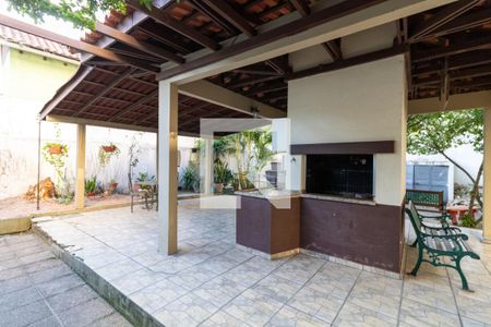 Área comum - Churrasqueira de apartamento para alugar com 2 quartos, 136m² em Cavalhada, Porto Alegre