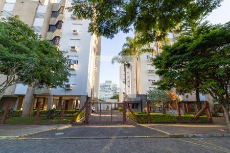 Fachada de apartamento para alugar com 2 quartos, 136m² em Cavalhada, Porto Alegre