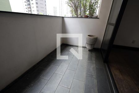 Sacada de apartamento à venda com 4 quartos, 196m² em Vila Bastos, Santo André