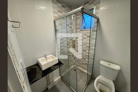 Banheiro de apartamento à venda com 2 quartos, 49m² em Campina, São Leopoldo
