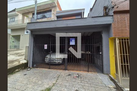 Fachada de casa para alugar com 2 quartos, 42m² em Jardim do Estádio, Santo André