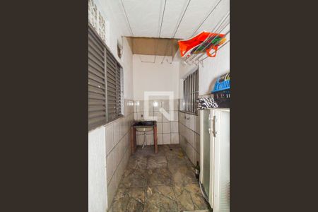 Área de Serviço de casa para alugar com 2 quartos, 65m² em Vila Verde, São Paulo