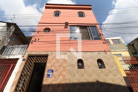 Fachada de casa à venda com 4 quartos, 174m² em Jardim Brasil (zona Norte), São Paulo