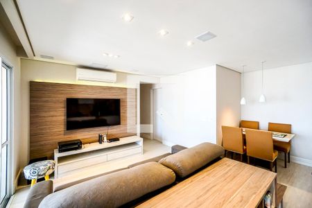 Sala de estar de apartamento para alugar com 2 quartos, 86m² em Vila Carrão, São Paulo