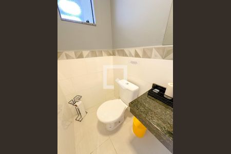 Lavabo de casa para alugar com 3 quartos, 100m² em São João do Rio Vermelho, Florianópolis