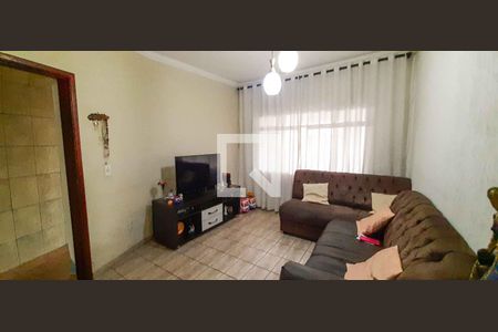 Casa 1 - Sala de casa à venda com 4 quartos, 254m² em Veloso, Osasco