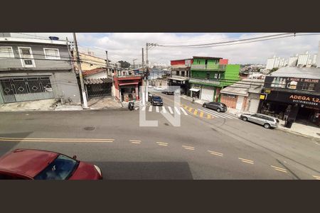 Casa 2 - Vista da Sala de casa para alugar com 4 quartos, 254m² em Veloso, Osasco