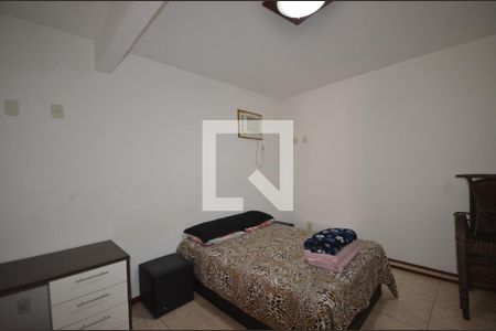 Quarto 2 de casa de condomínio para alugar com 2 quartos, 90m² em Vila Valqueire, Rio de Janeiro