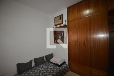 Quarto 1 de casa de condomínio para alugar com 2 quartos, 90m² em Vila Valqueire, Rio de Janeiro