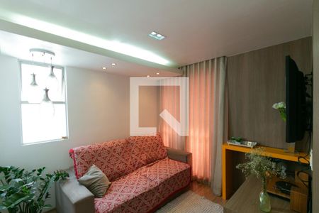 Sala de TV de apartamento à venda com 3 quartos, 110m² em Castelo, Belo Horizonte