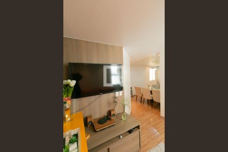 Sala de TV de apartamento à venda com 3 quartos, 110m² em Castelo, Belo Horizonte