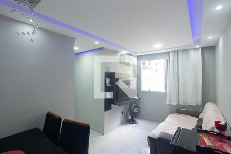 Sala de apartamento para alugar com 2 quartos, 50m² em Campo Grande, Rio de Janeiro