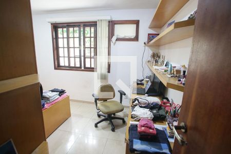 Quarto 1 de casa de condomínio à venda com 5 quartos, 220m² em Taquara, Rio de Janeiro