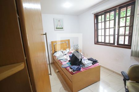 Quarto 1 de casa de condomínio à venda com 5 quartos, 220m² em Taquara, Rio de Janeiro