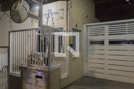 Fachada de casa de condomínio à venda com 2 quartos, 108m² em Jardim Lauro Gomes, São Bernardo do Campo