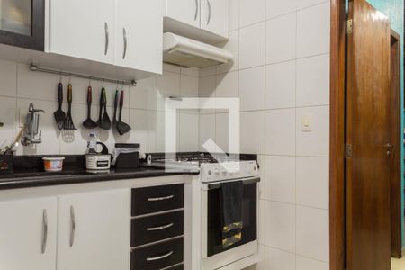Cozinha de casa de condomínio à venda com 2 quartos, 108m² em Jardim Lauro Gomes, São Bernardo do Campo