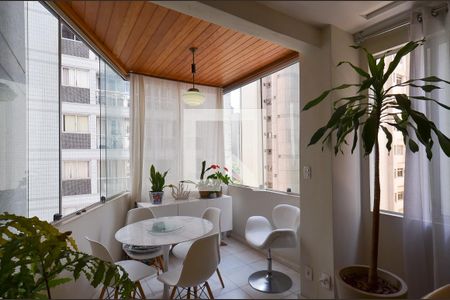 Varanda de apartamento à venda com 2 quartos, 110m² em Carmo, Belo Horizonte