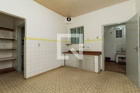Cozinha de casa à venda com 2 quartos, 180m² em Vila Carrão, São Paulo