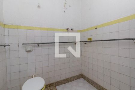 Banheiro de casa à venda com 2 quartos, 180m² em Vila Carrão, São Paulo