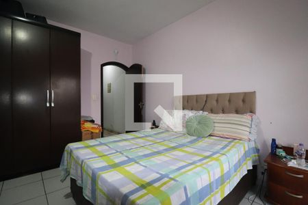 Quarto 1 suíte de casa à venda com 4 quartos, 175m² em Vila Bela Vista, Santo André