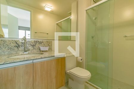 Banheiro de apartamento para alugar com 1 quarto, 35m² em Vila Guarani, São Paulo