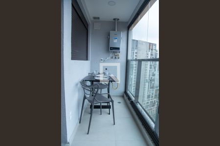 Varanda de kitnet/studio para alugar com 1 quarto, 29m² em Jardim das Acacias, São Paulo