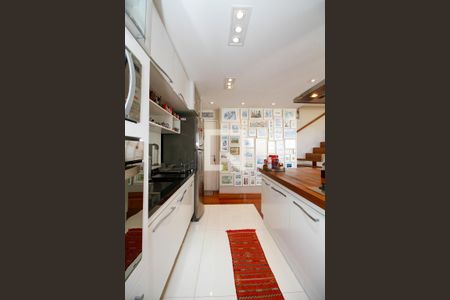 Cozinha de apartamento à venda com 2 quartos, 113m² em Jardim Paulista, São Paulo