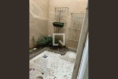 Casa à venda com 3 quartos, 130m² em Cerqueira César, São Paulo