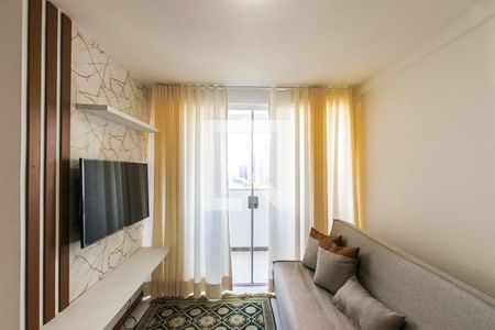 Sala de apartamento para alugar com 2 quartos, 65m² em Stiep, Salvador
