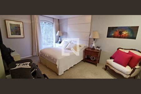 Suíte 1 de casa à venda com 3 quartos, 1200m² em Cidade Jardim, São Paulo