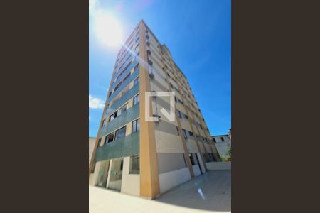Fachada de apartamento para alugar com 2 quartos, 76m² em Pituaçu, Salvador