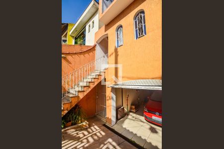 Garagem de casa à venda com 3 quartos, 201m² em Vila Curuçá, Santo André