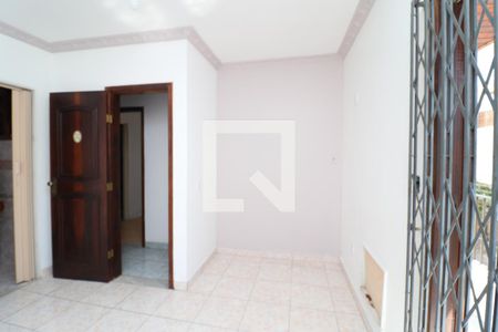 Sala de casa à venda com 4 quartos, 204m² em Portuguesa, Rio de Janeiro