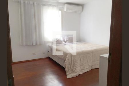 Casa à venda com 5 quartos, 405m² em Bosque da Saúde, São Paulo