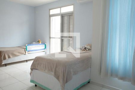 Casa à venda com 5 quartos, 405m² em Bosque da Saúde, São Paulo