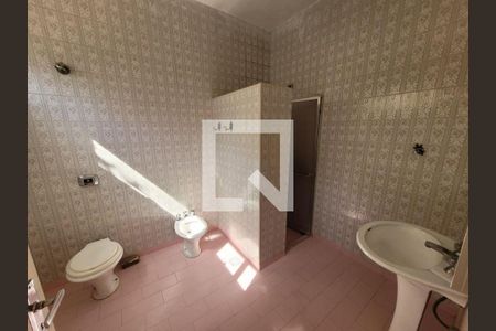 Casa à venda com 4 quartos, 240m² em Indianópolis, São Paulo