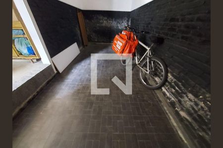 Casa à venda com 4 quartos, 220m² em Vila Clementino, São Paulo
