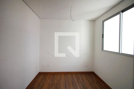 Suíte de apartamento para alugar com 2 quartos, 125m² em Buritis, Belo Horizonte