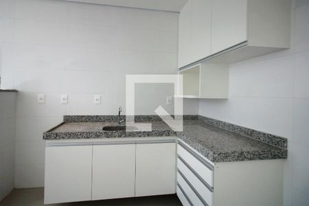 Cozinha de apartamento para alugar com 2 quartos, 125m² em Buritis, Belo Horizonte