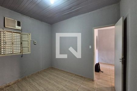 Quarto 2  de casa para alugar com 4 quartos, 160m² em Jardim Chapadão, Campinas