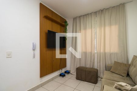 Sala de apartamento para alugar com 2 quartos, 32m² em Vila Ema, São Paulo