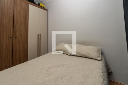 Quarto 1 de apartamento para alugar com 2 quartos, 32m² em Vila Ema, São Paulo