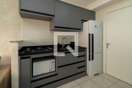 Cozinha de apartamento para alugar com 2 quartos, 32m² em Vila Ema, São Paulo