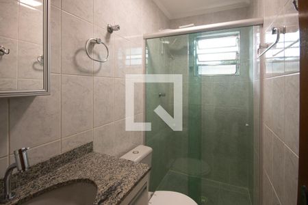 Banheiro de apartamento à venda com 1 quarto, 40m² em Vila Leonor, São Paulo