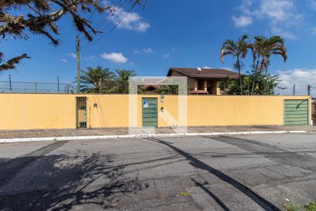 Fachada de casa para alugar com 3 quartos, 550m² em Tremembé, São Paulo