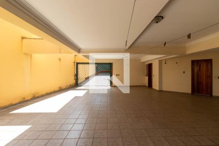 Garagem de casa para alugar com 3 quartos, 550m² em Tremembé, São Paulo