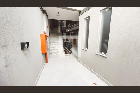 Entrada de apartamento à venda com 2 quartos, 49m² em Santana, São Paulo