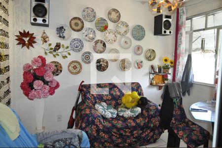 Sala de apartamento à venda com 2 quartos, 49m² em Pilares, Rio de Janeiro