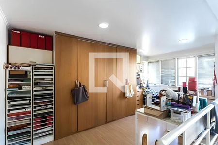 Foto 16 de casa à venda com 4 quartos, 384m² em Vila Sonia, São Paulo